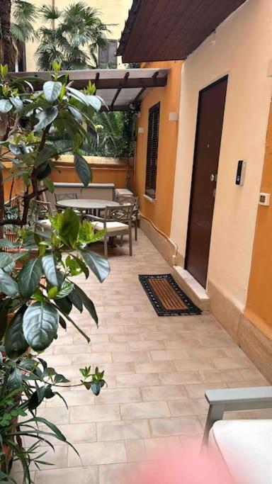 Апартаменты Cola Di Rienzo 243 Relais-A Рим Экстерьер фото